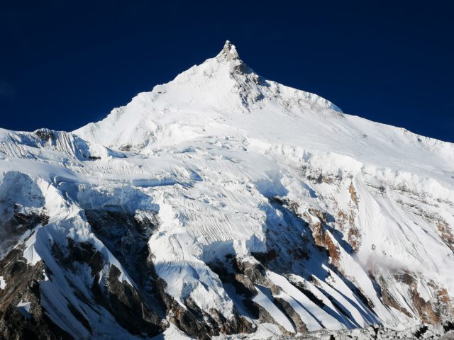 manaslu expedition