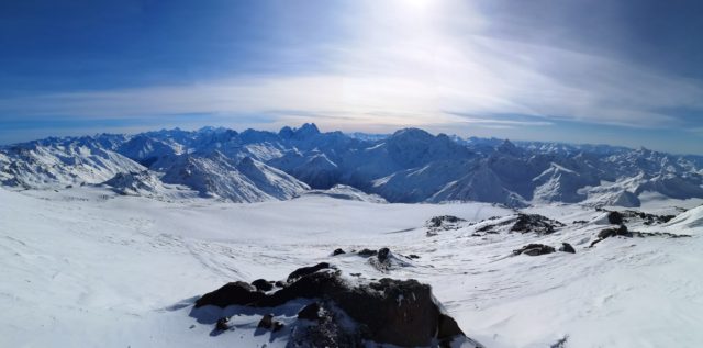 expedition on elbrus