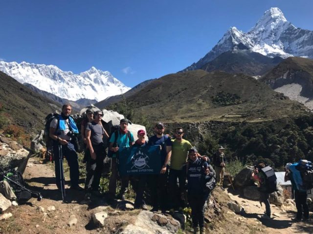 trekking everest base camp